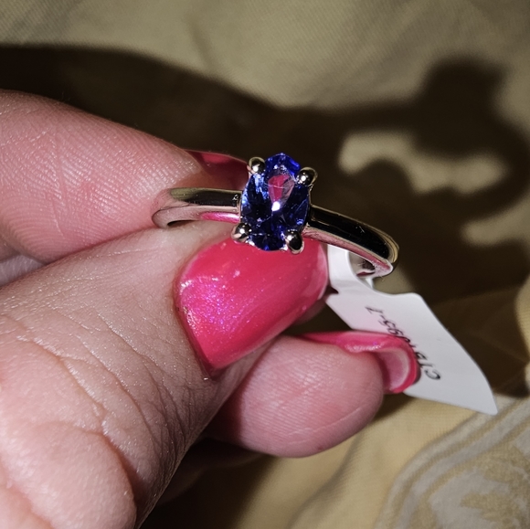 Sz 6, Dainty Solitaire Tanzanite Ring, 925 Silver,Rhodium,& Rough Sample of Tanz - Picture 7 of 13